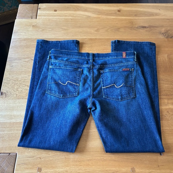 7 For All Mankind Bootcut Women's Denim Jeans in Dark Wash Size 31 - Picture 3 of 8